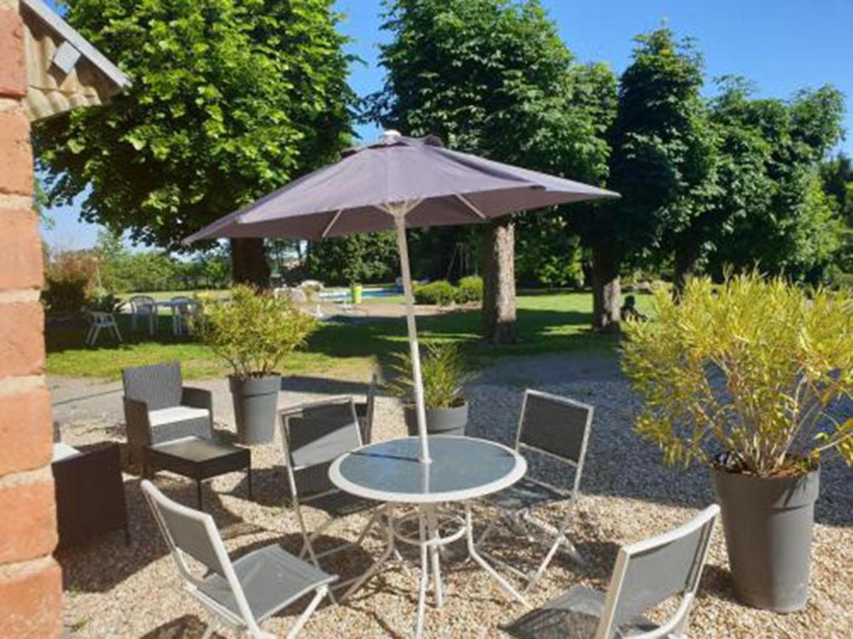 Domaine De La Caure Villa Bussiere-Dunoise ภายนอก รูปภาพ