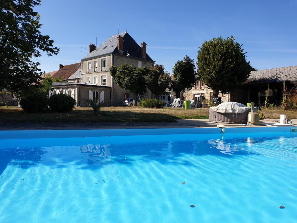 Domaine De La Caure Villa Bussiere-Dunoise ภายนอก รูปภาพ