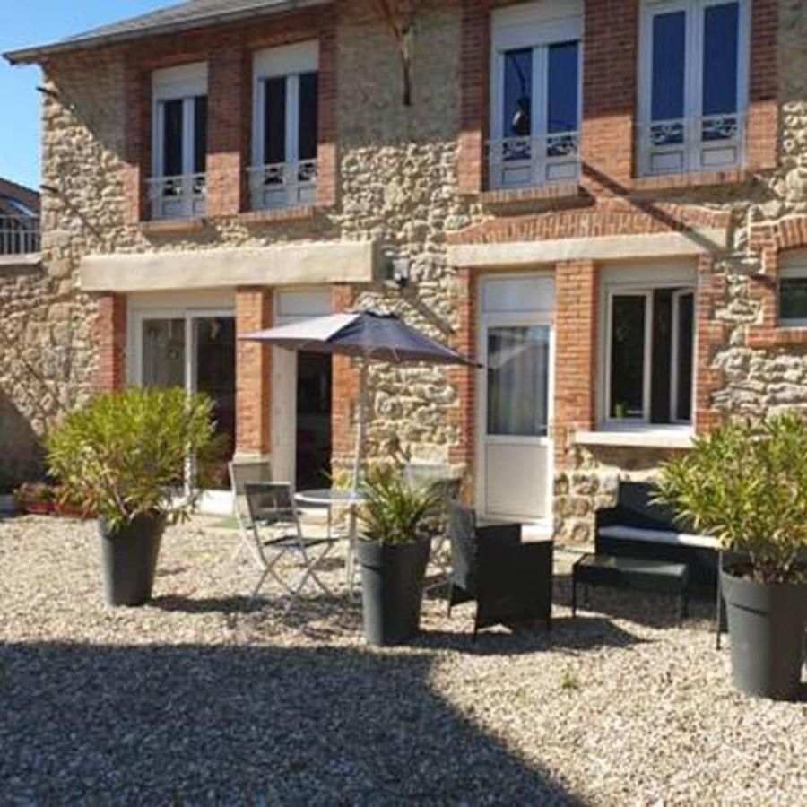 Domaine De La Caure Villa Bussiere-Dunoise ภายนอก รูปภาพ